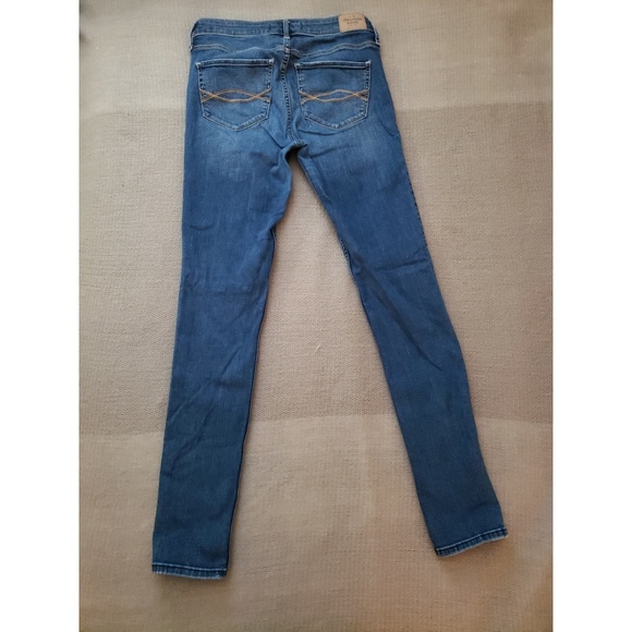 High Rise Jeans - Picture 2 of 4